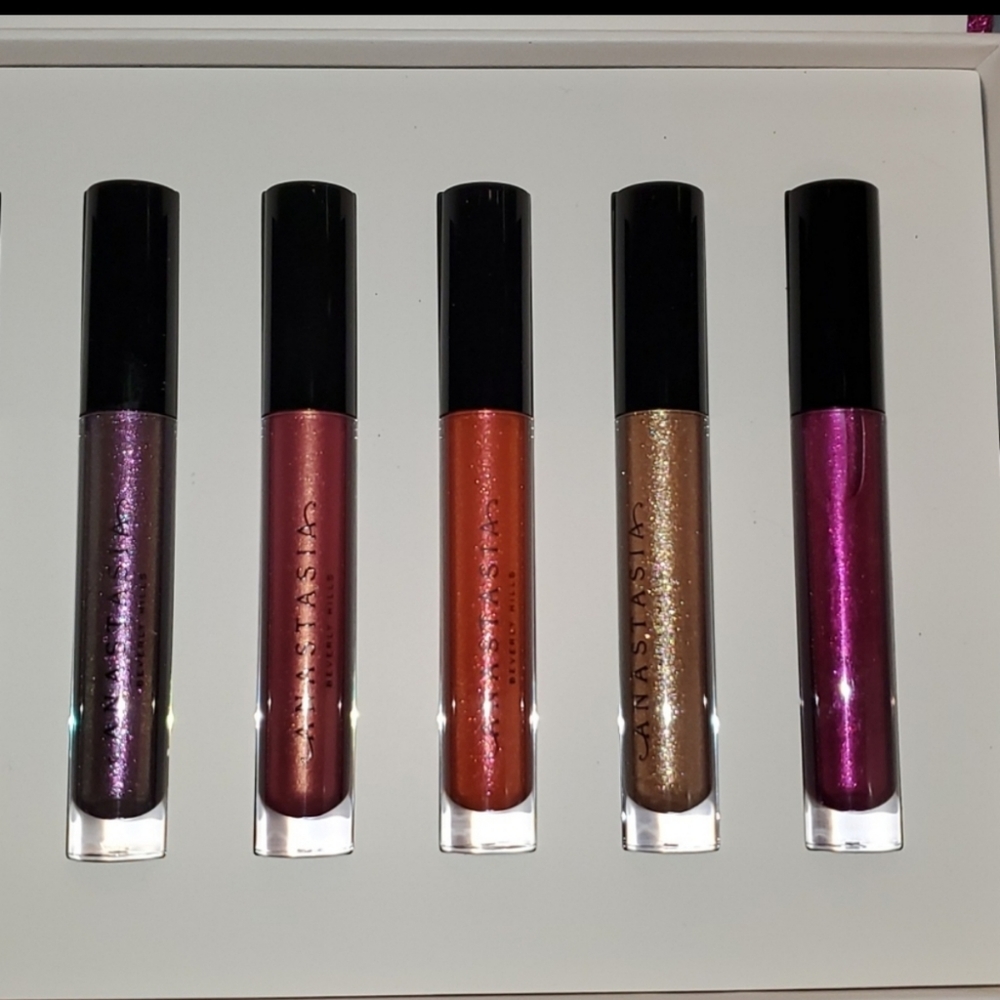 ANASTASIA LIP KIT - Picture 3 of 4